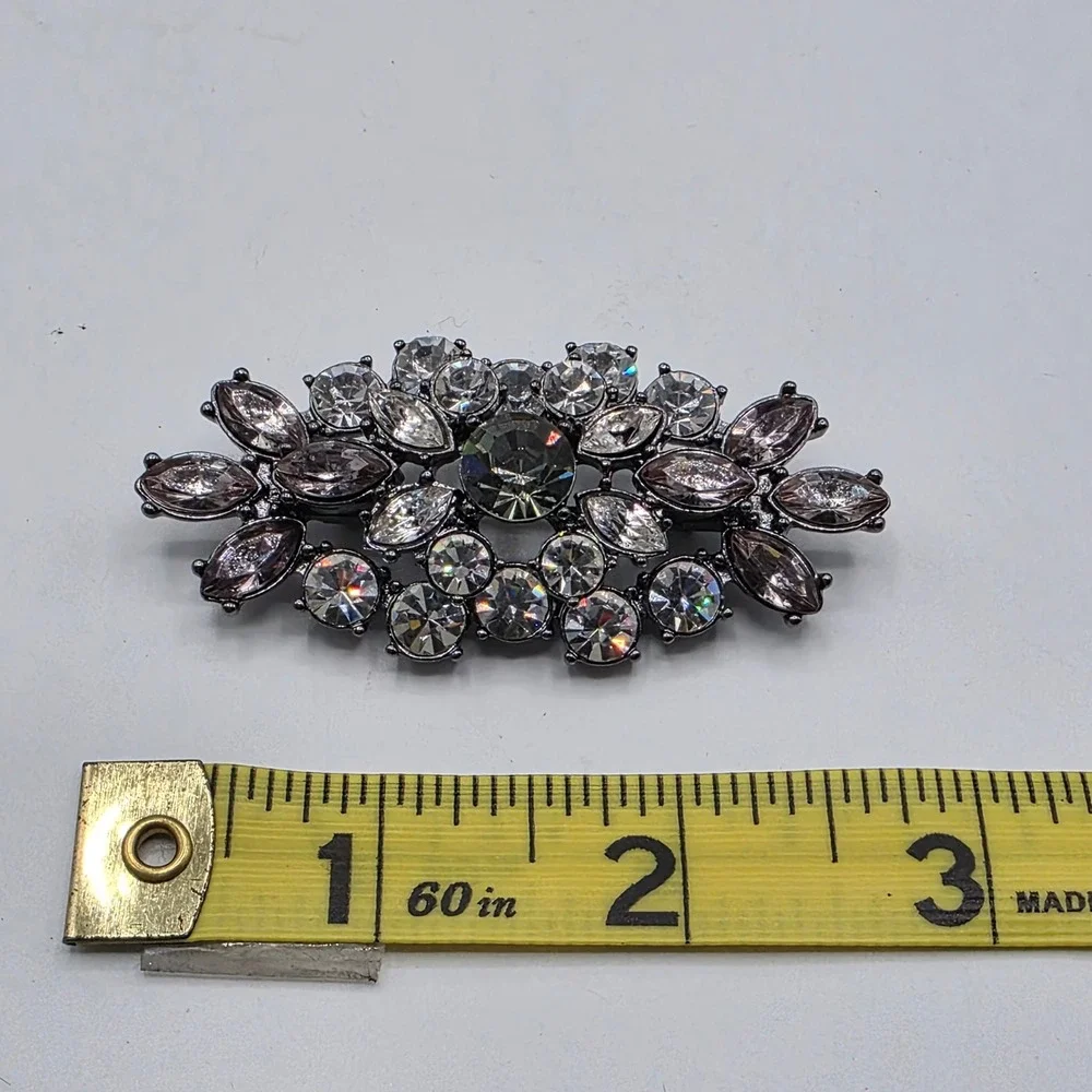 Liz Claiborne Gunmetal Rhinestone Brooch Grey Clear Crystal Marquise Pin‎ LC